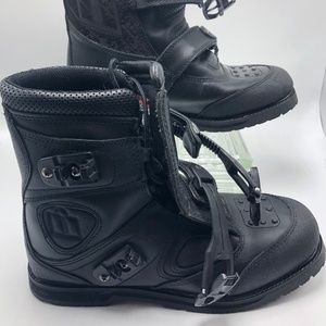 ICON Men's Patrol Waterproof Motorcycle Boot SZ 8